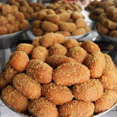 চমচম চমচম