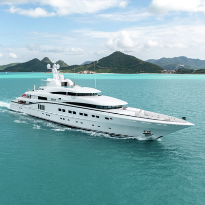 Yacht Yacht